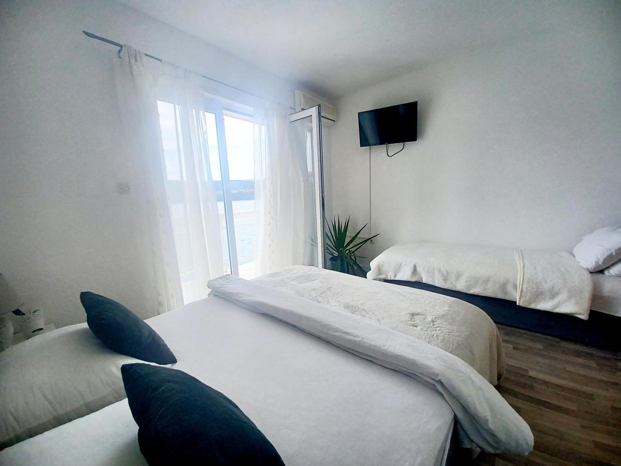 Apartmani Lezenic Dada Neum Eksteriør billede
